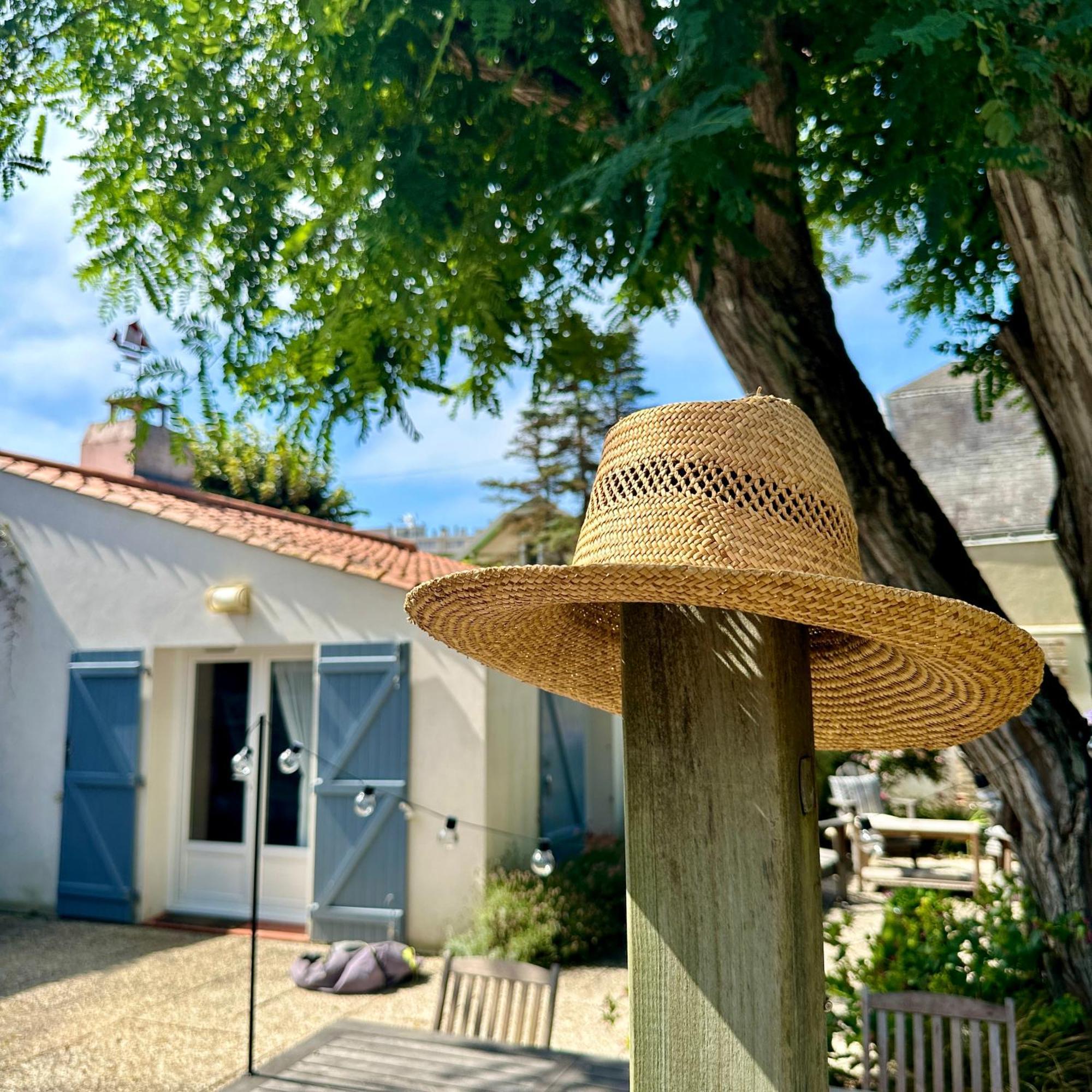 Villa "Mignon" Avec Studio Independant, Tout A Pied, Plage A 4 Mn, 6 Pers, 2 Sde Saint-Jean-de-Monts Exterior foto