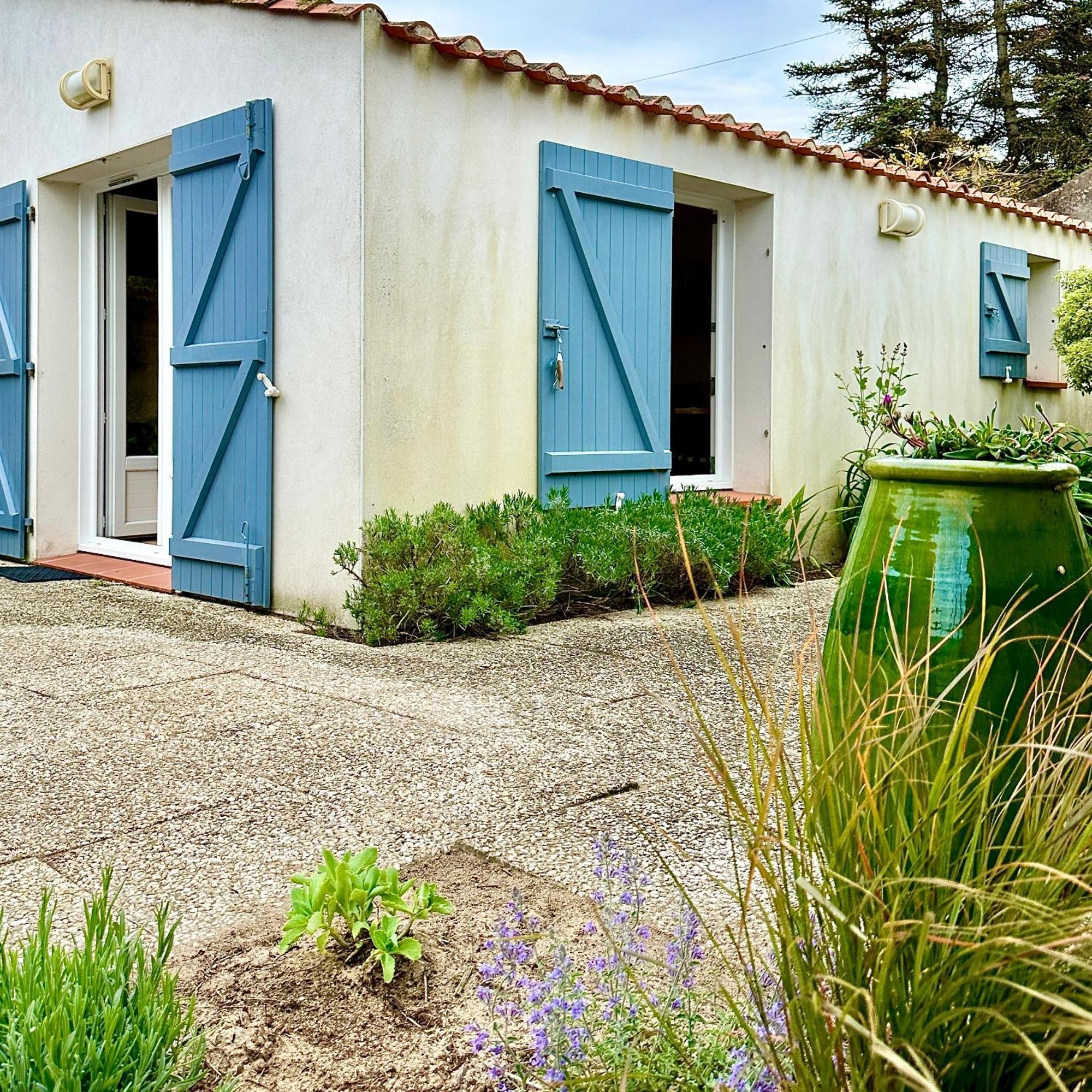 Villa "Mignon" Avec Studio Independant, Tout A Pied, Plage A 4 Mn, 6 Pers, 2 Sde Saint-Jean-de-Monts Exterior foto