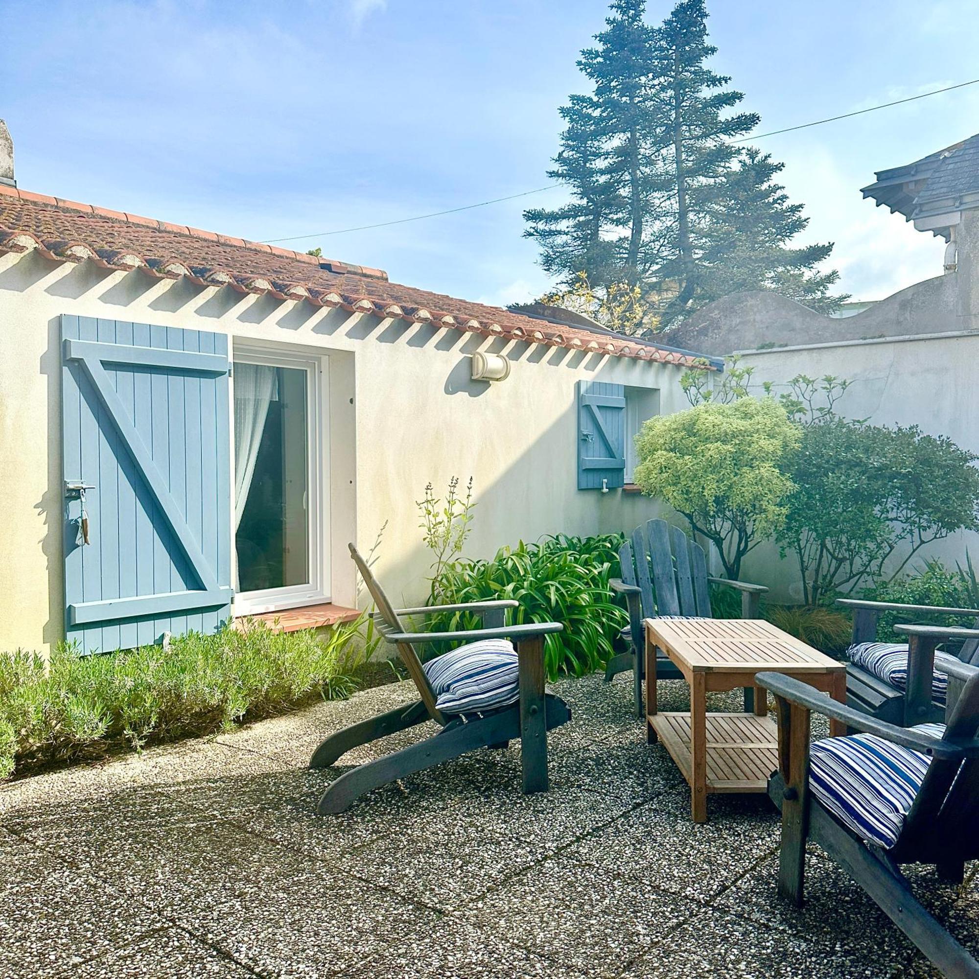 Villa "Mignon" Avec Studio Independant, Tout A Pied, Plage A 4 Mn, 6 Pers, 2 Sde Saint-Jean-de-Monts Exterior foto