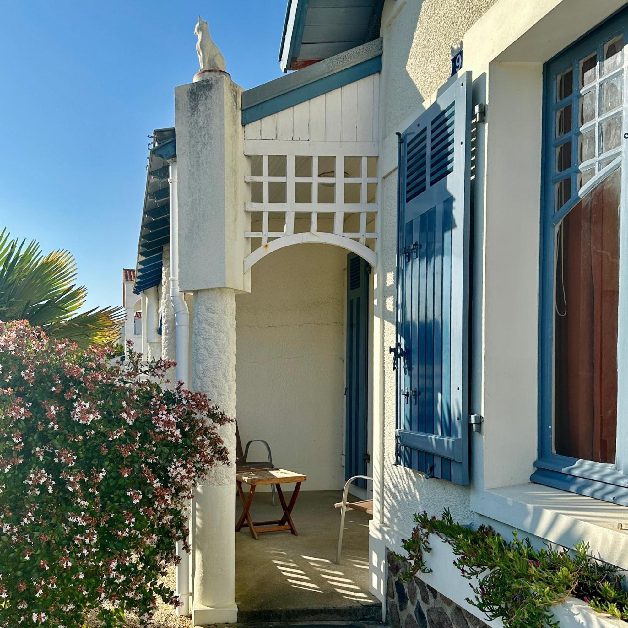 Villa "Mignon" Avec Studio Independant, Tout A Pied, Plage A 4 Mn, 6 Pers, 2 Sde Saint-Jean-de-Monts Exterior foto